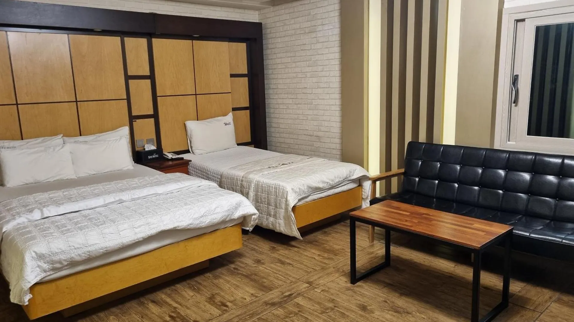 Hwamyeong Sky Hotel Busan